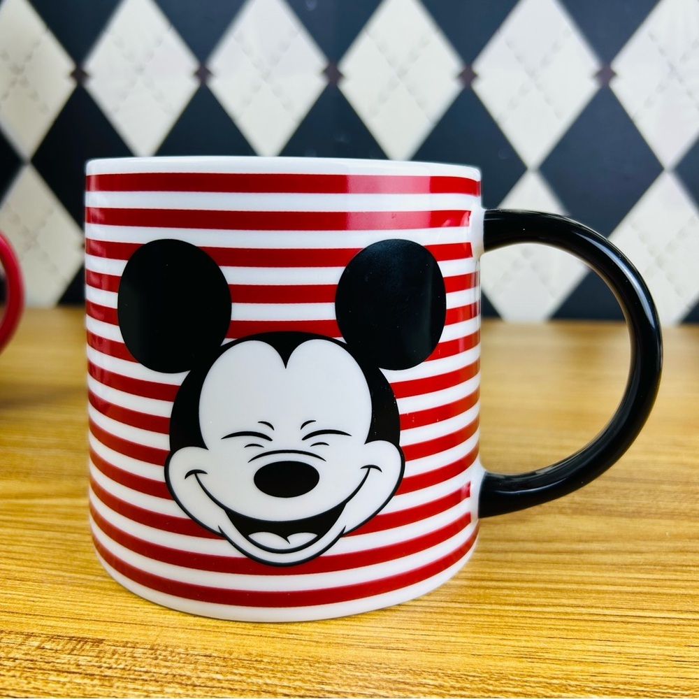 Mickey Mouse Striped Ceramic Mugs, Set of 2 Disney Graphic Black Red‎ Cups - Picture 7 of 8